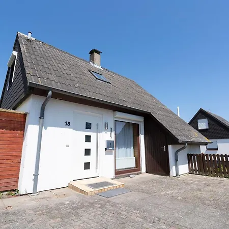 Sonneneck 18 Holiday home Sussau
